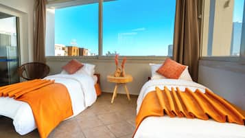 Senior Studio | 1 bedroom, Egyptian cotton sheets, premium bedding, in-room safe