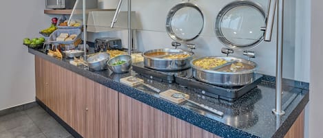 Déjeuner continental gratuit tous les jours