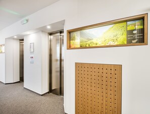 Indoor wedding - B&B Hotel Ljubljana Park (Ljubljana)