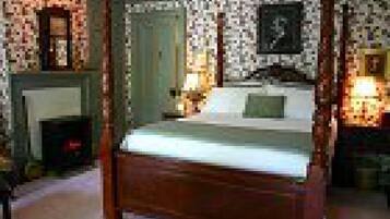 Standard Suite, Ensuite (Fox and Hound Suite) | WiFi