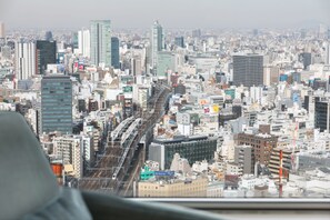 View from room - Hotel Metropolitan Tokyo Marunouchi (Tokyo)
