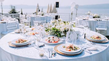 Aussenbereich für Hochzeiten