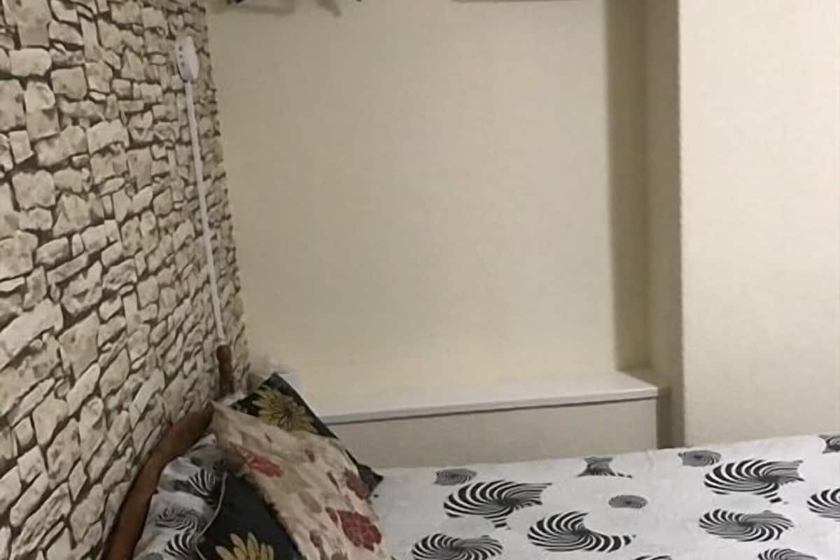 Standard-Doppel- oder -Zweibettzimmer, mit Bad