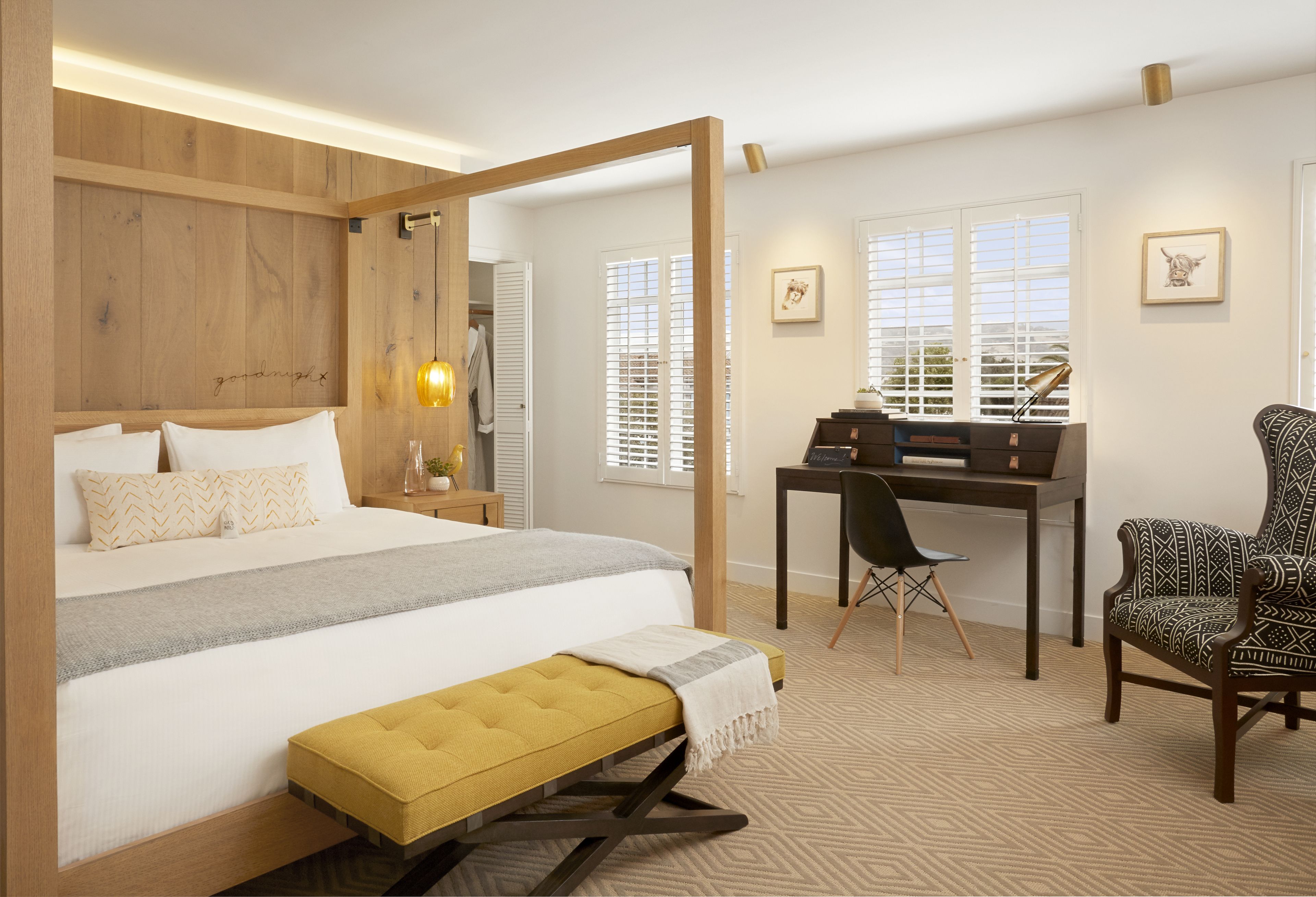 deluxe room, 1 king bed (deluxe room king bed) | 1 bedroom, premium bedding, laptop workspace, iron/ironing board