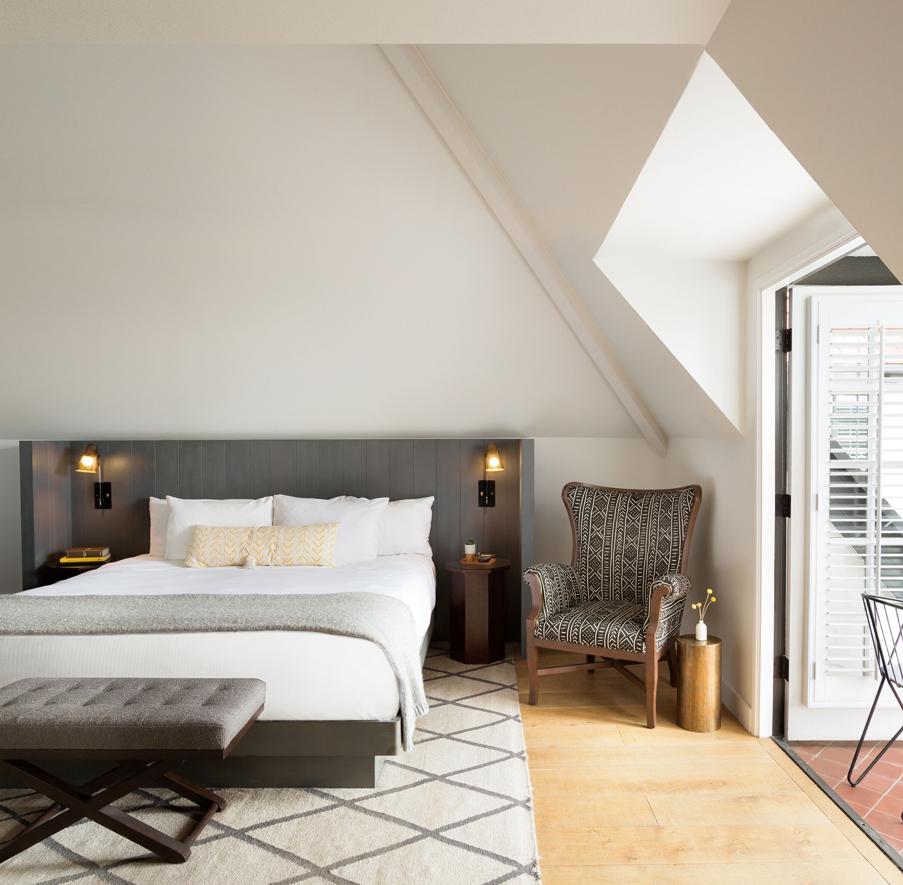 room, 1 king bed (cozy lille king) | 1 bedroom, premium bedding, laptop workspace, iron/ironing board