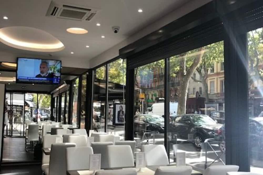 Hôtel Victor Hugo