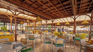 3 restaurants; breakfast, lunch, and dinner served - JAZ Royal Palmariva (Makadi Bay)