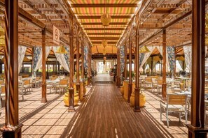 3 restaurants; breakfast, lunch, and dinner served - JAZ Royal Palmariva (Makadi Bay)