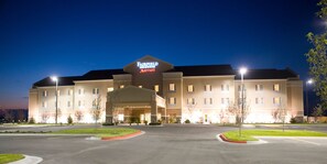 Front of property - Fairfield Inn and Suites by Marriott Burley (Burley)