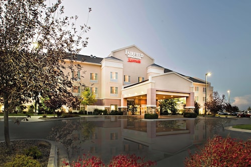 Fairfield Inn and Suites by Marriott Burley