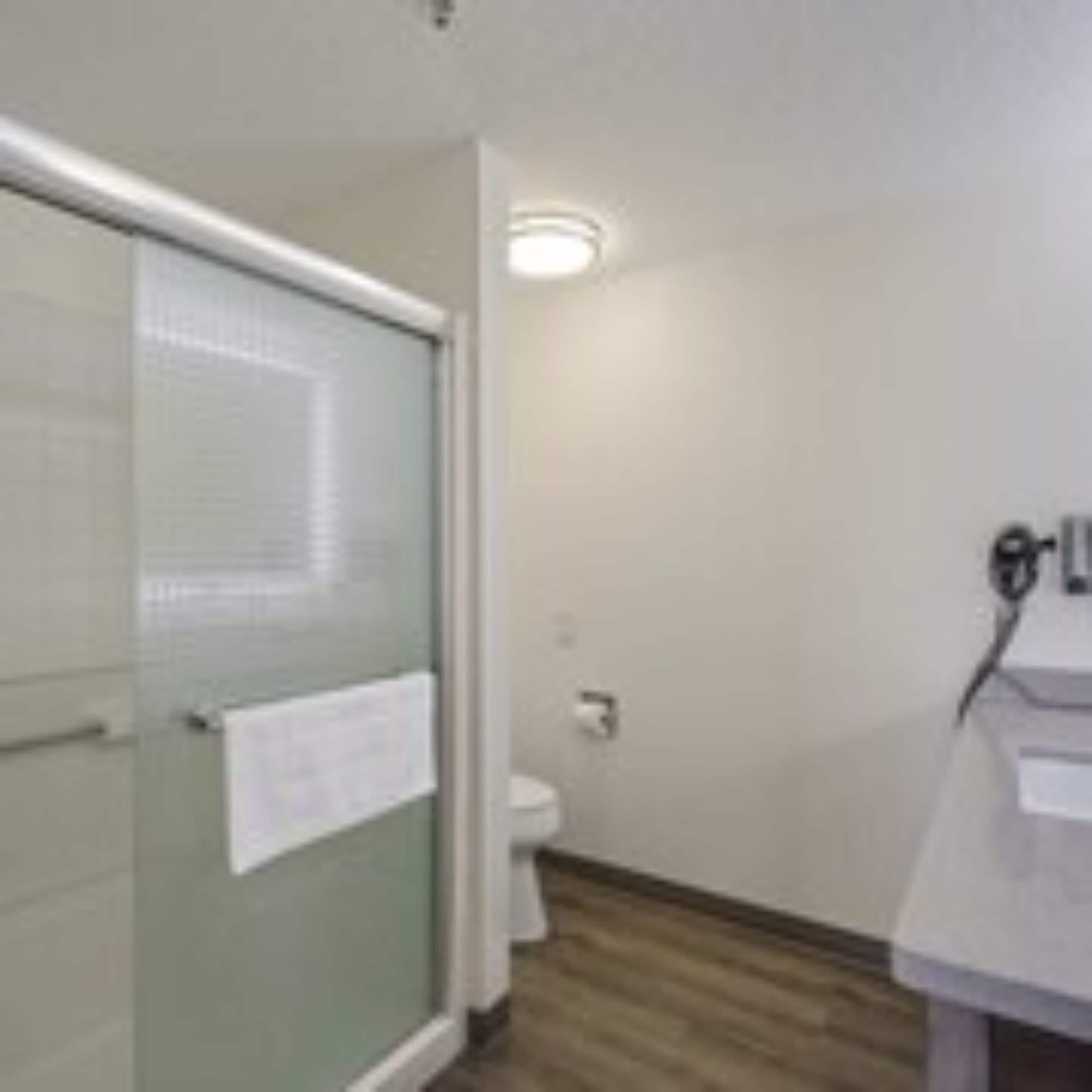 suite, 2 bedrooms, 2 bathrooms, ocean view | bathroom | combined shower/bathtub, free toiletries, hair dryer, towels