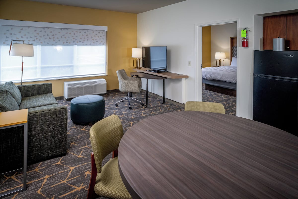 Suite, 1 King Bed with Sofa bed | 1 bedroom, in-room safe, desk, iron/ironing board
