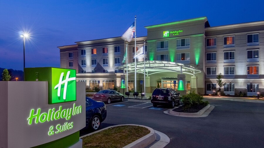 Holiday Inn Hotel & Suites Beckley by IHG