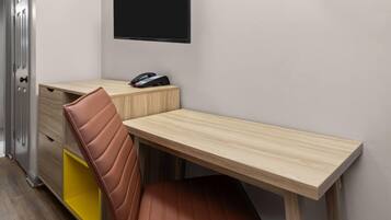 Bügeleisen/Bügelbrett, kostenloses WLAN, Bettwäsche