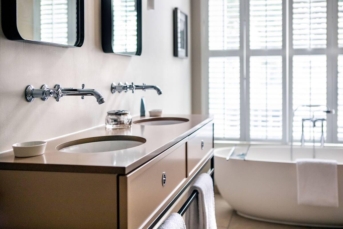 junior suite | hypo-allergenic bedding, down duvets, minibar, in-room safe