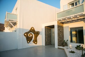 Property entrance - Suntouch Suites - Adults Only (Mykonos)
