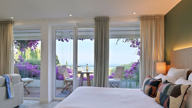 Suite Junior, vue mer | เครื่องนอนระดับพรีเมียม, ตู้นิรภัยในห้องพัก, โต๊ะทำงาน, ห้องเก็บเสียง