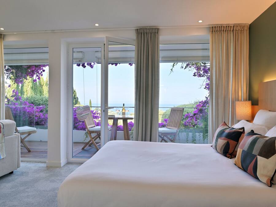 Suite Junior, vue mer | Ropa de cama de alta calidad y caja de seguridad en la habitación