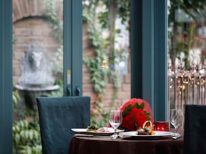 Lunch and dinner served - Hotel Monterey La Soeur Ginza (Tokyo)