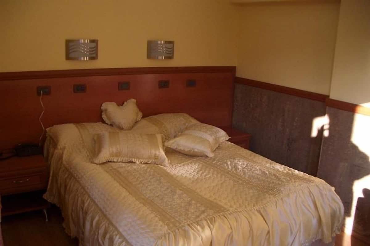 Premium bedding, minibar, in-room safe, individually decorated