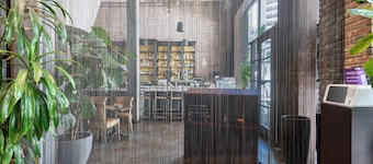The O Hotel, Trademark Collection by Wyndham