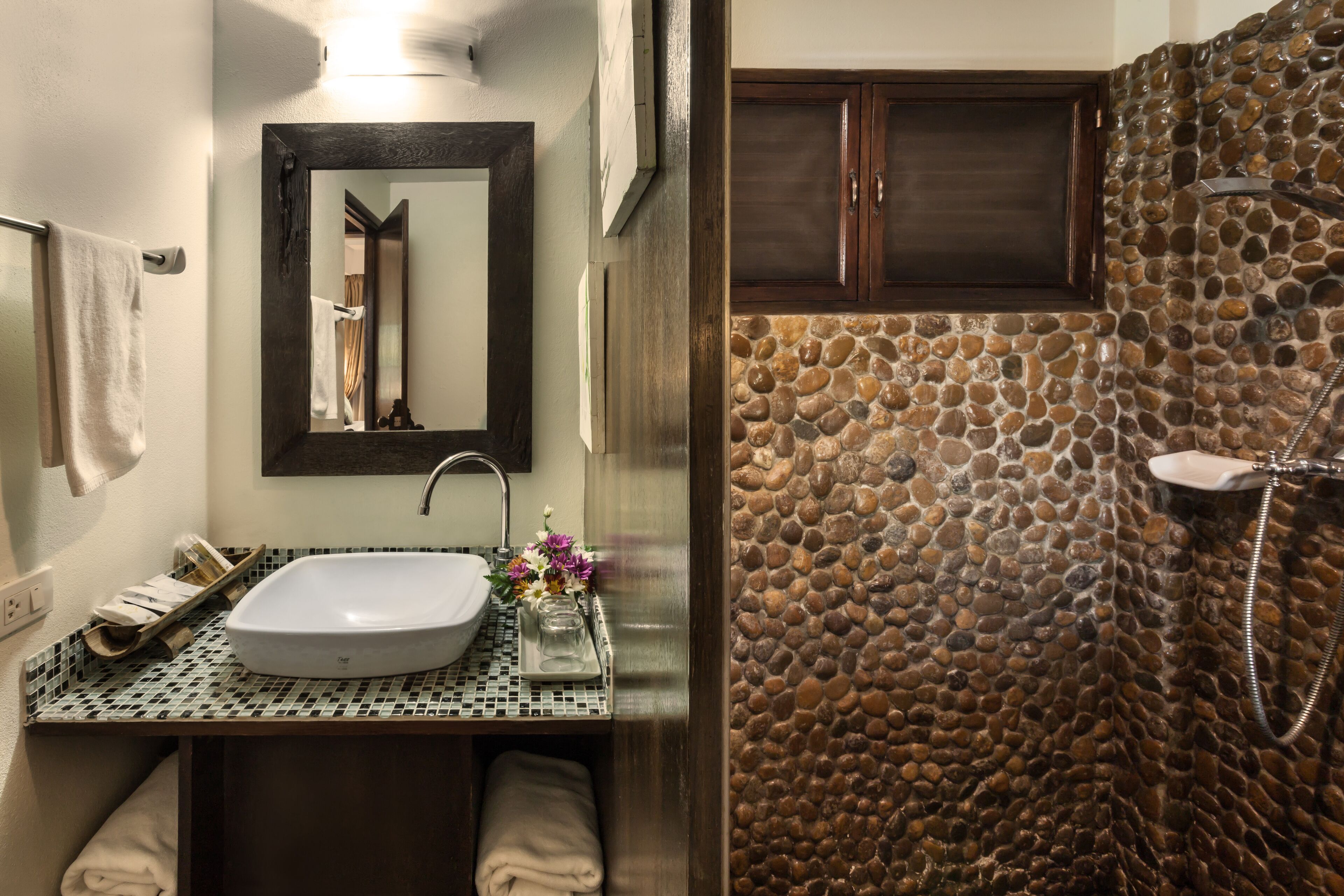 superior room, river view | bathroom | free toiletries, hair dryer, slippers, towels