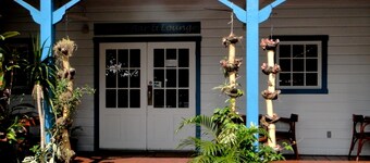Sadie Thompson Inn