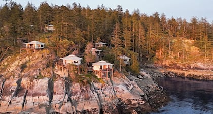 Rockwater Secret Cove Resort