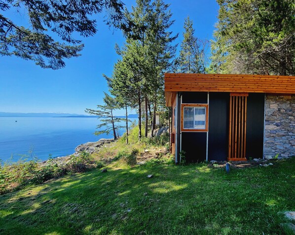 Standard Cabin, 1 Queen Bed, Patio, Ocean View | Terrace/patio