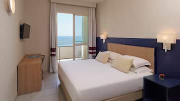 Zimmersafe, Schreibtisch, laptopgeeigneter Arbeitsplatz