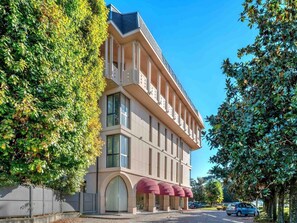 Exterior - B&B HOTEL Habitat Giussano (Giussano)