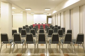 Meeting facility - B&B HOTEL Habitat Giussano (Giussano)