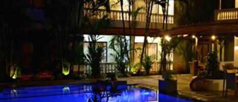 Outdoor pool, open 10:00 AM to 8:00 PM, pool umbrellas, pool loungers