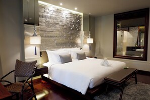 Deluxe Room | Premium bedding, down comforters, minibar, in-room safe - RatiLanna Riverside Spa Resort (Chiang Mai)