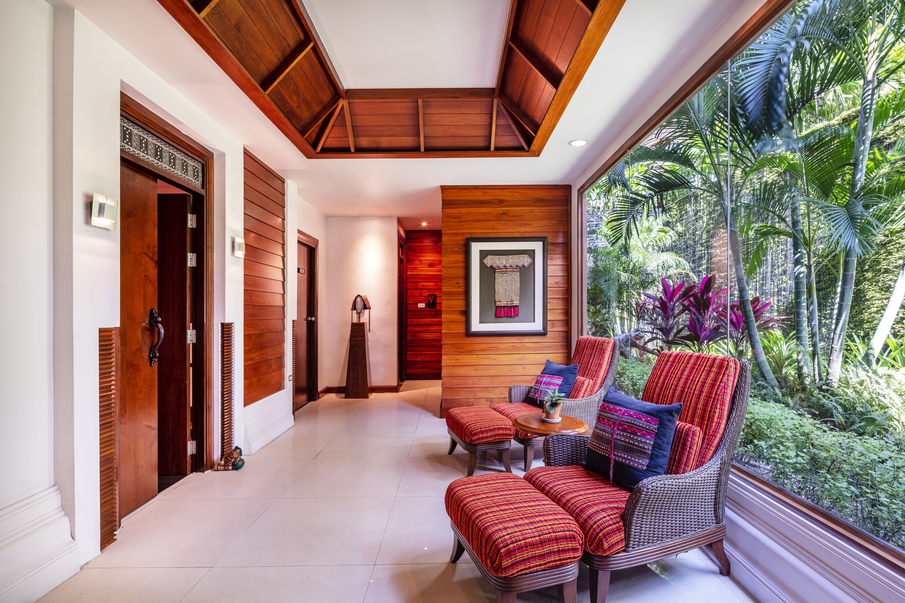 couples treatment room(s), sauna, hot tub, body treatments, aromatherapy