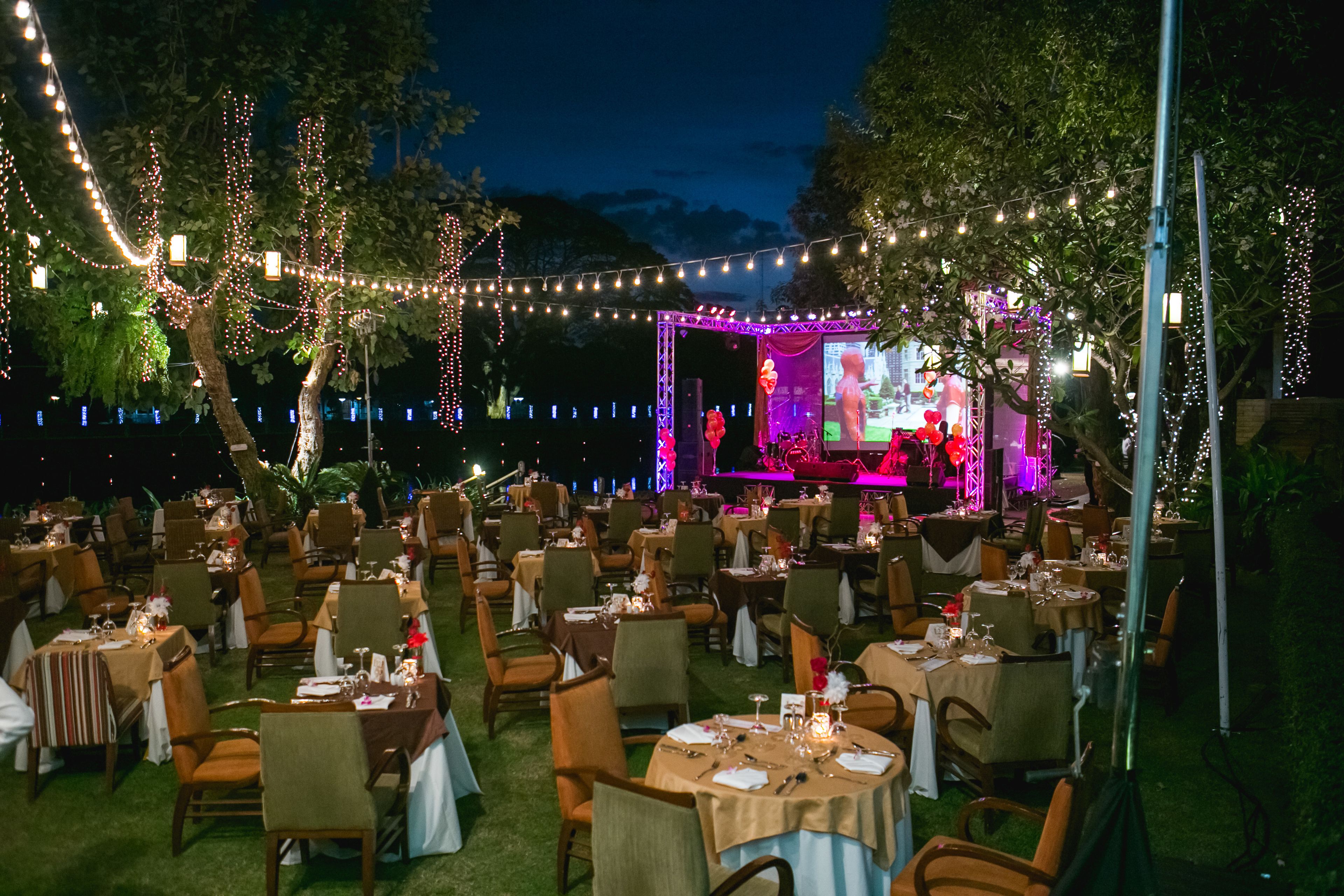 outdoor banquet area