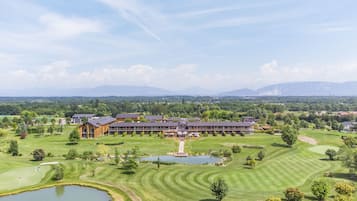 Superior Room, Mountain View | Golf view