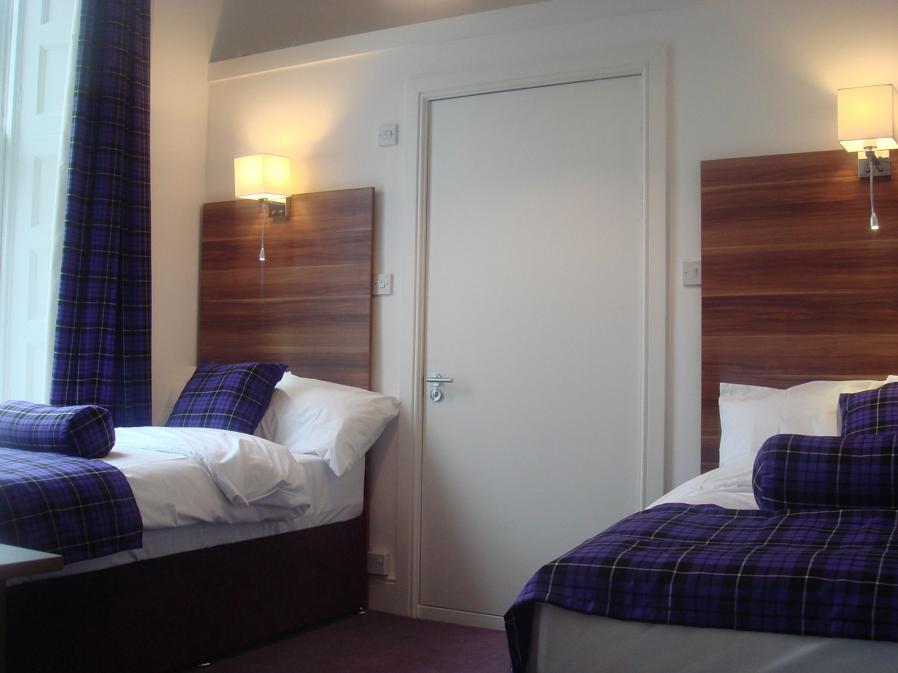 deluxe twin room | desk, soundproofing, iron/ironing board, free wifi