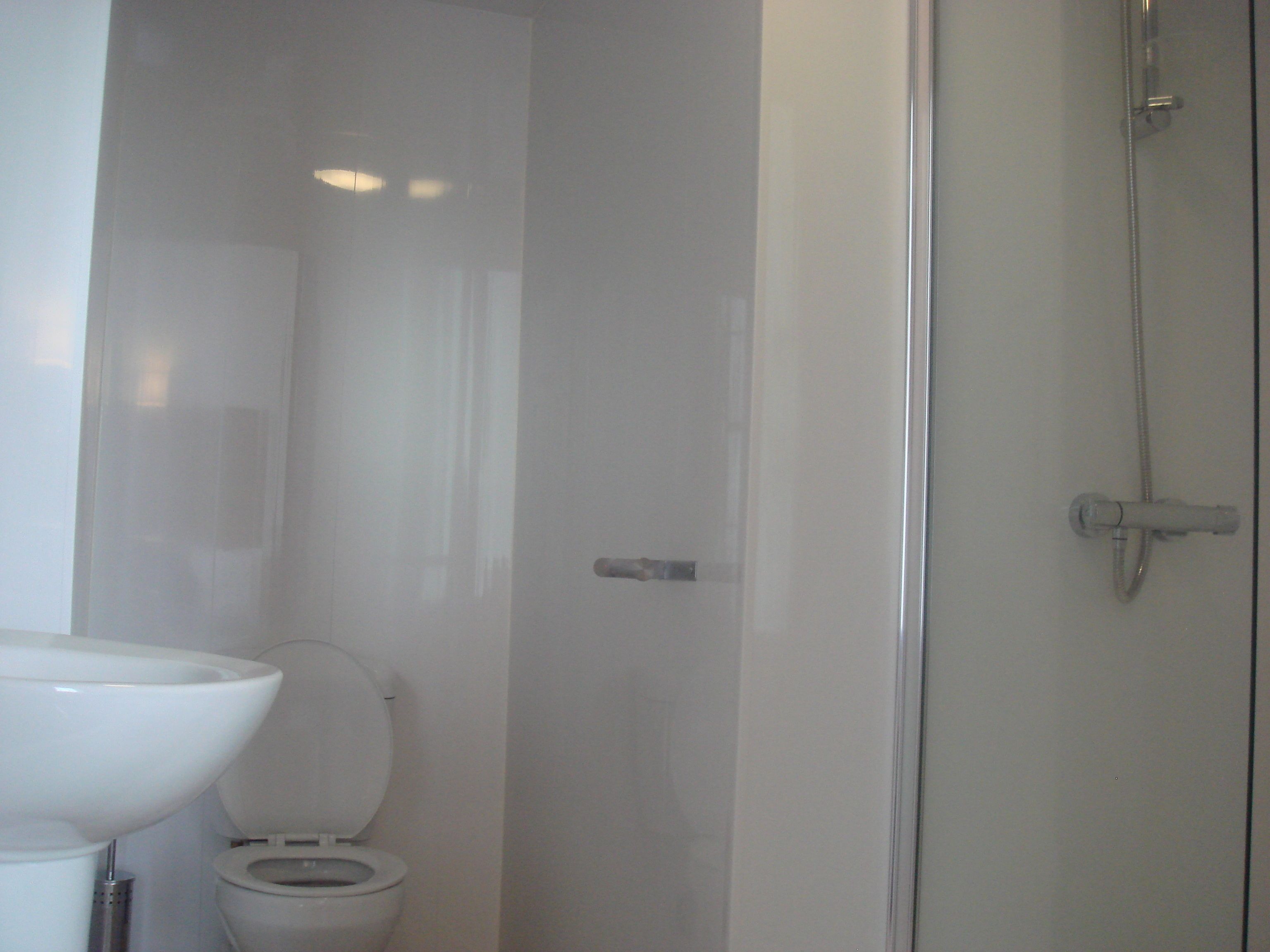 deluxe triple room | desk, soundproofing, iron/ironing board, free wifi