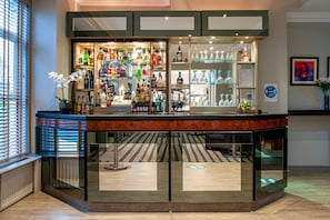 Bar (on property) - Osborne Hotel (Newcastle-upon-Tyne)