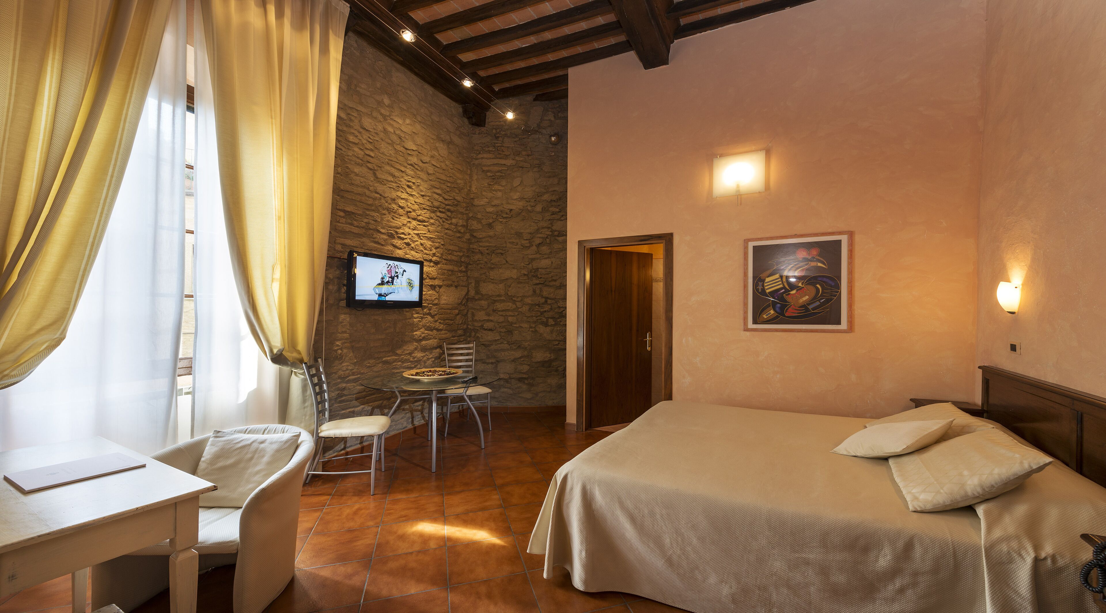 superior twin room | in-room safe, iron/ironing board, free wifi, bed sheets