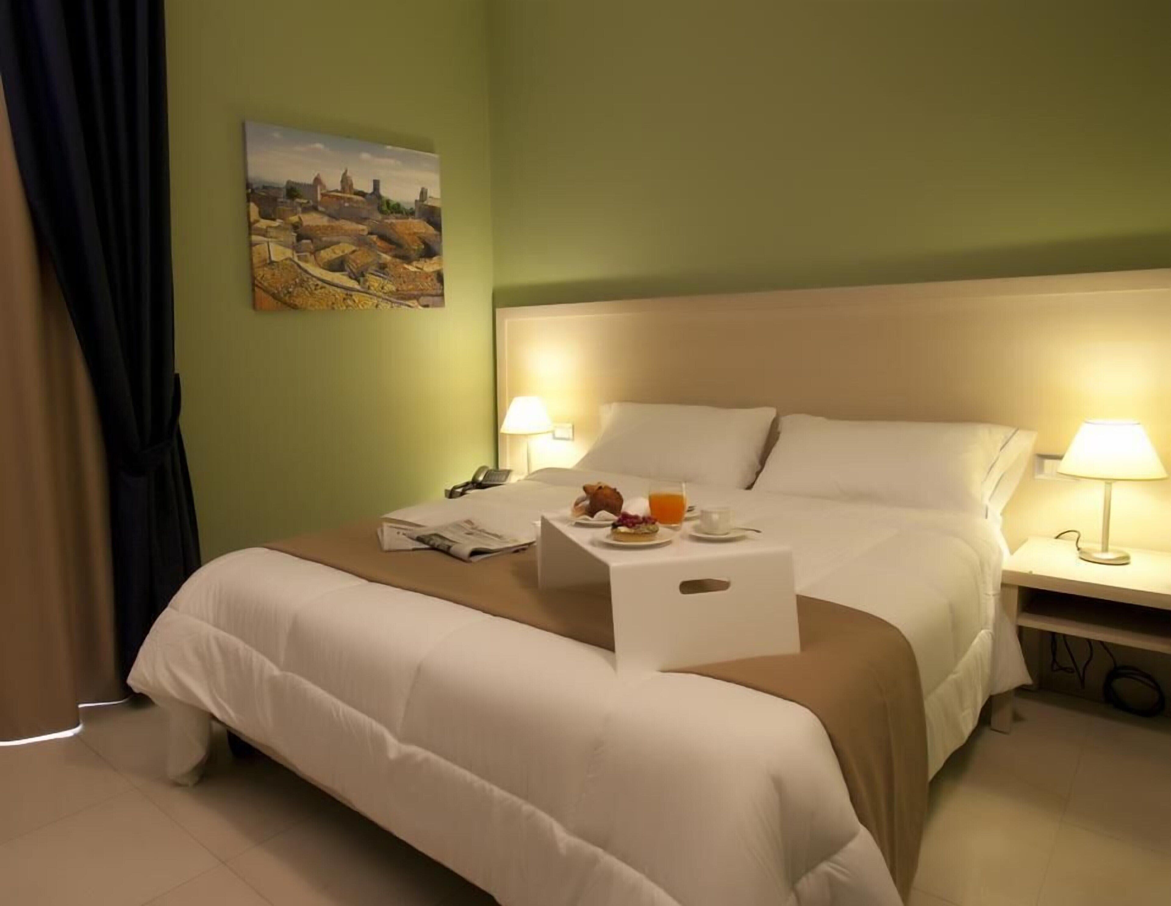 Literie de qualité supérieure, couette en duvet d'oie, minibar