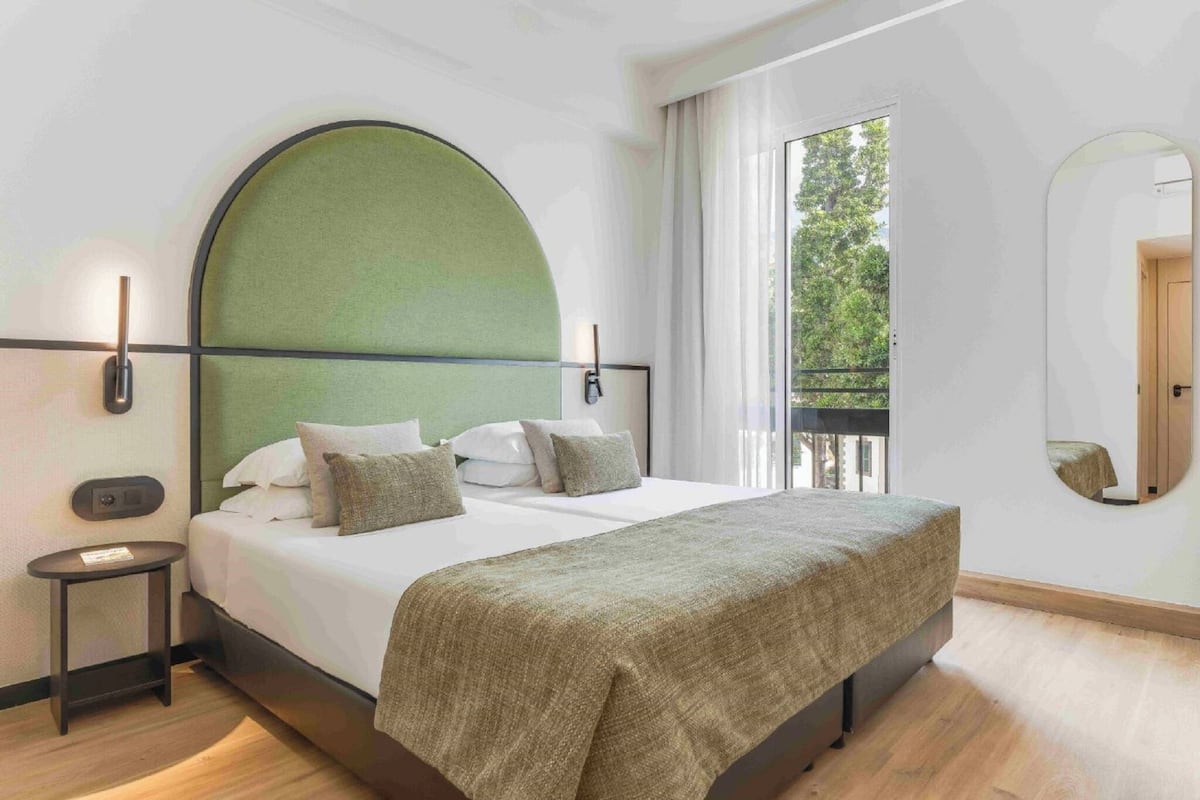 In-room safe, desk, blackout curtains, free cots/infant beds