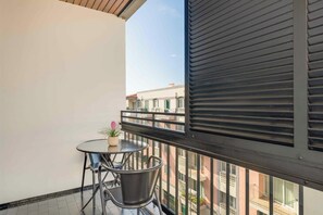 Family Room | Balcony - The Editory Garden Carmo Funchal (Funchal)