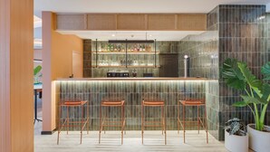 Bar (en el alojamiento)