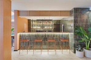 Bar (on property) - The Editory Garden Carmo Funchal (Funchal)