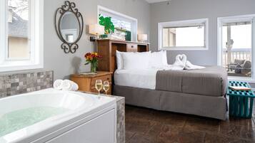 Suite, bain à remous, vue vignoble | Literie de qualité supérieure, couette en duvet d'oie