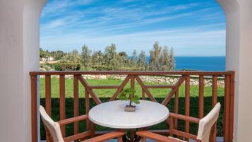 Studio | Coffres-forts dans les chambres, bureau