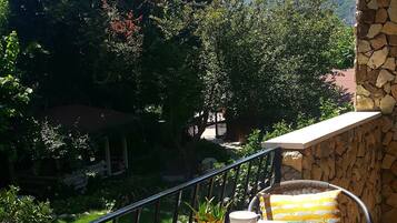 Double Room, 1 Bedroom, Non Smoking, Garden View | View from room