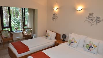Triple Room, 1 Bedroom, Non Smoking, Garden View